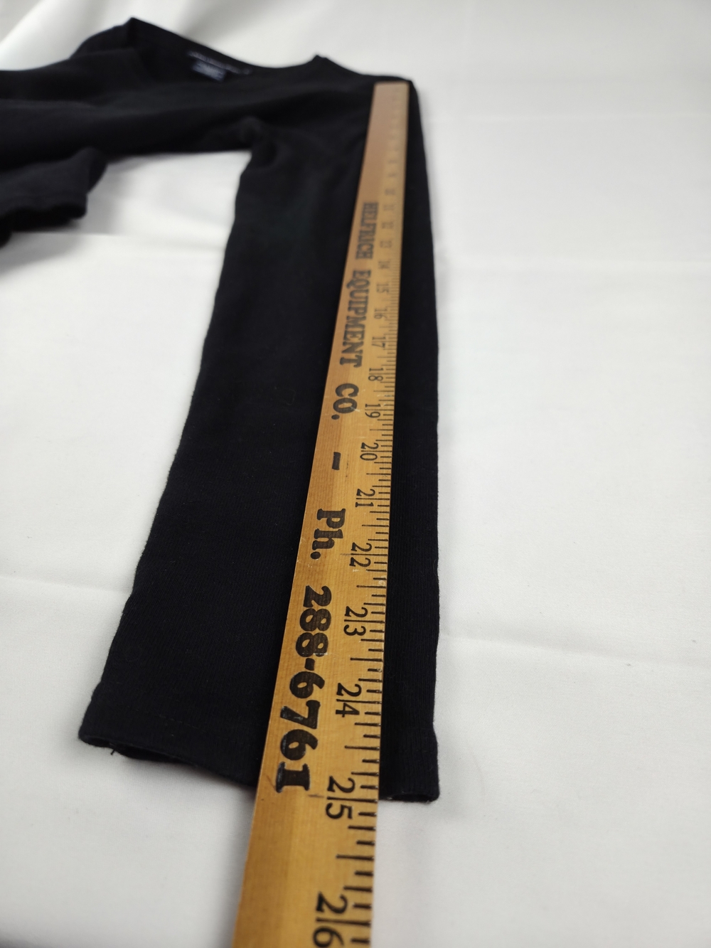 Ralph Lauren Black Long-Sleeve Sweater. - Picture 13 of 13